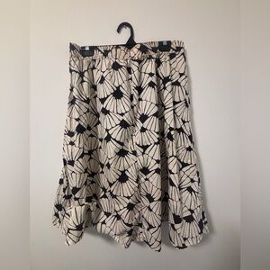 H&M Black and Cream Floral A-Line Skirt